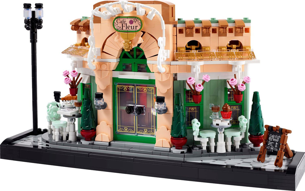 LEGO: Icons - Restaurants of the World - French Cafe (#10362)