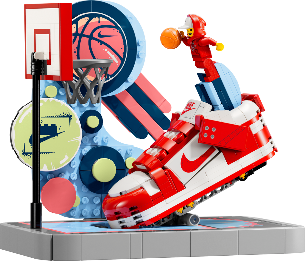 LEGO: Nike Dunk Trickshot (#43021)