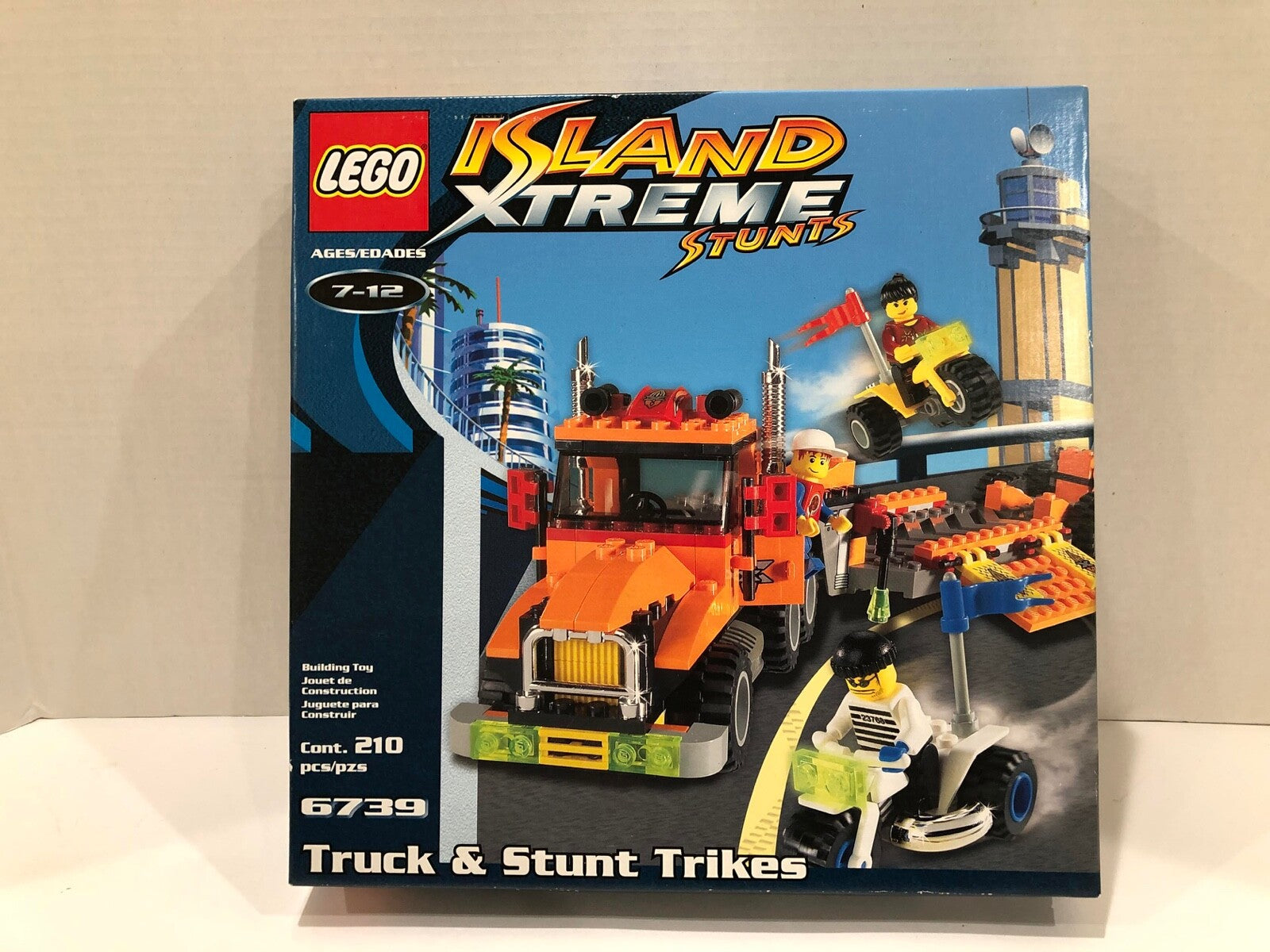 LEGO: Island Xtreme Stunts - Truck & Stunt Trikes #6739 (210 Pieces)