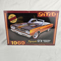 AMT: 1:25 Scale 1969 Plymouth GTX Convertible Cabriolet