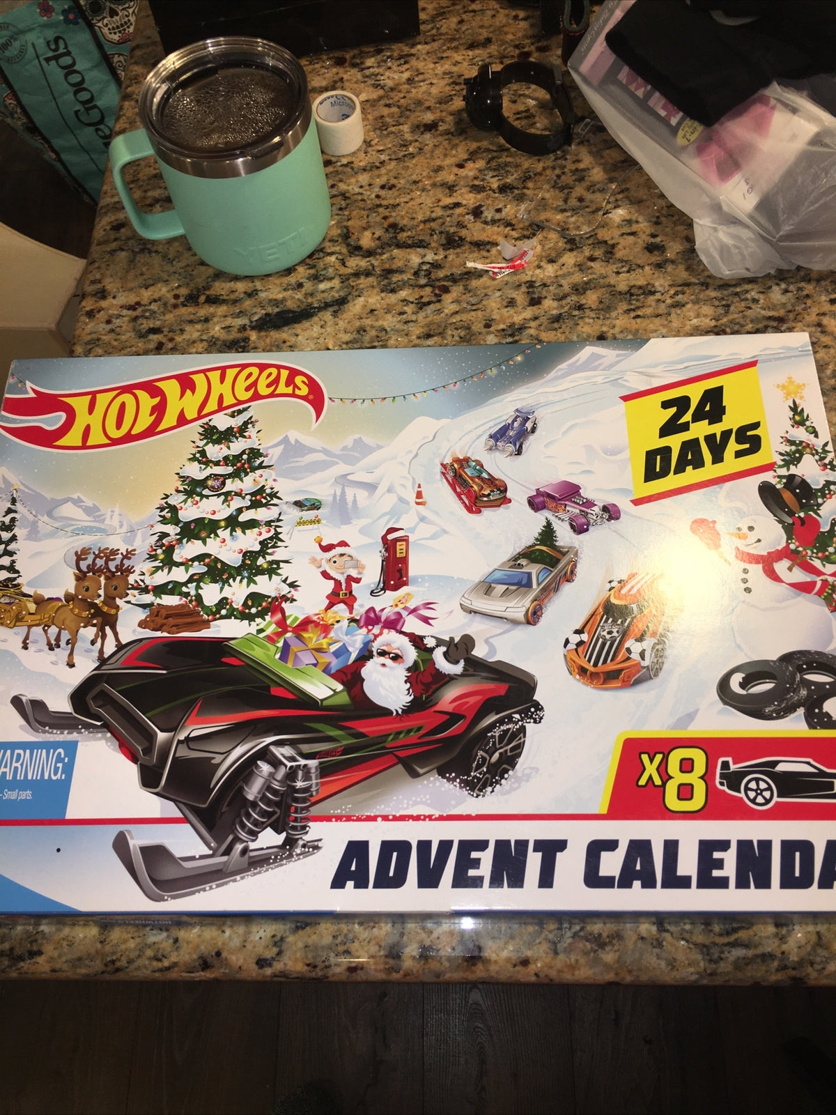 Hot Wheels: 2018 Advent Calendar (Santa in Black Car With Red Accents)