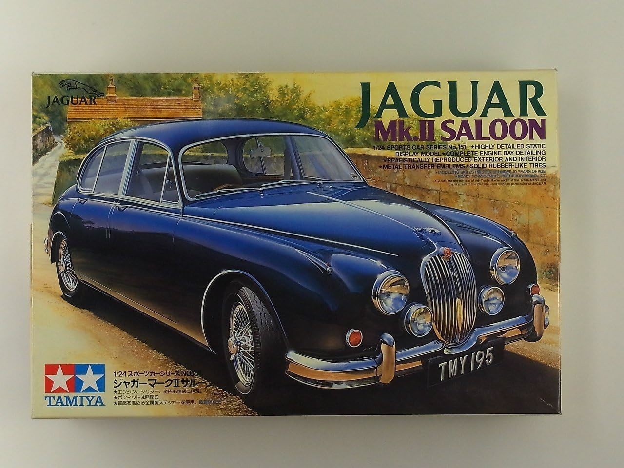 Tamiya: Jaguar Mk.II Saloon 1:24 Scale Model Kit