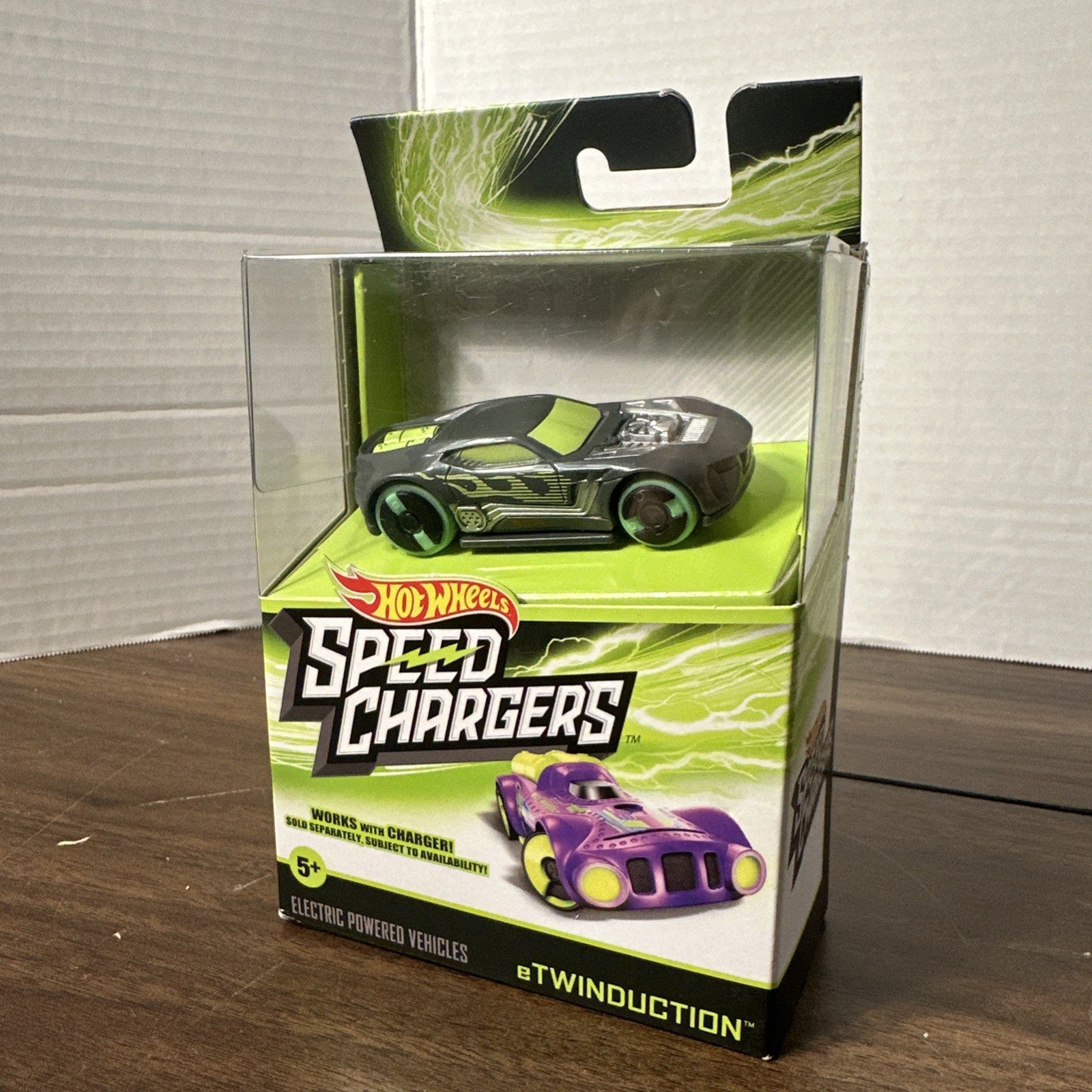 Hot Wheels: Speed Chargers - eTwinduction (Grey)