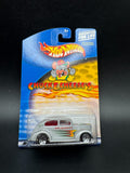 Hot Wheels: Chuck E. Cheese's Fat Fendered '40