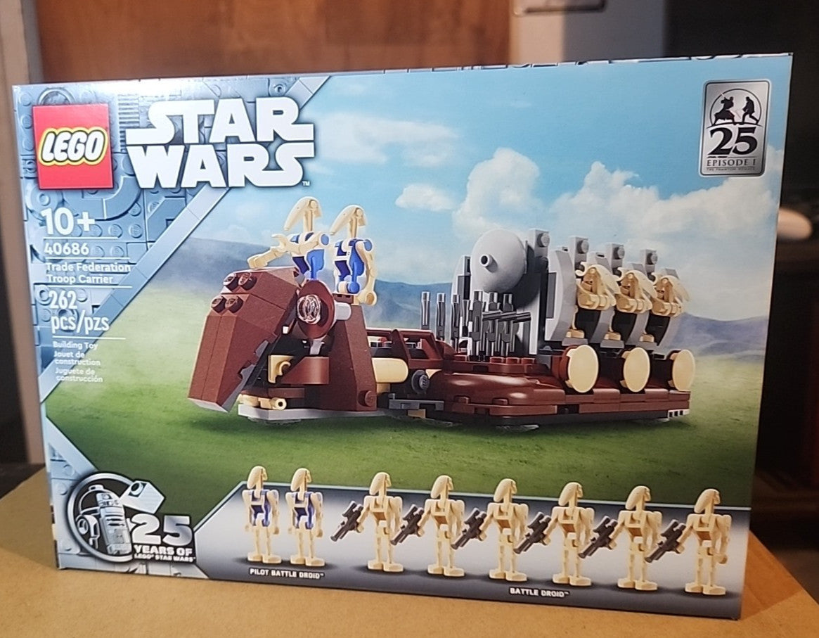 LEGO: Star Wars - Trade Federation Troop Carrier (#40686) NEW!