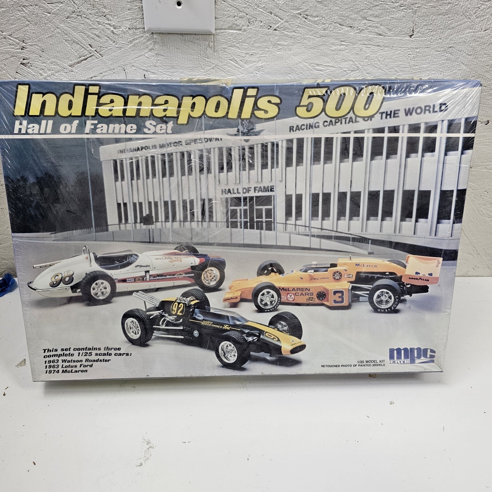 MPC: Indianapolis 500 Hall of Fame Set - 1:25 Scale 1963 Watson Roadster, 1963 Lotus Ford & 1974 McLaren Model Kit