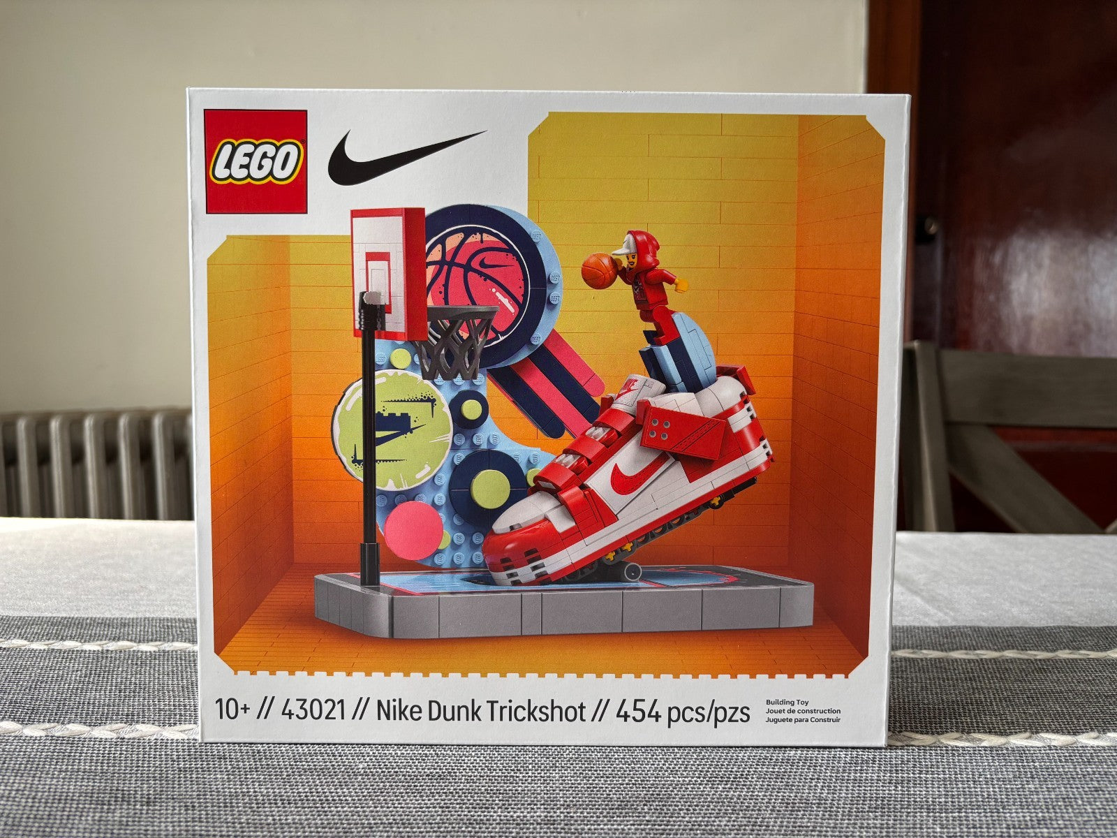 LEGO: Nike Dunk Trickshot (#43021)