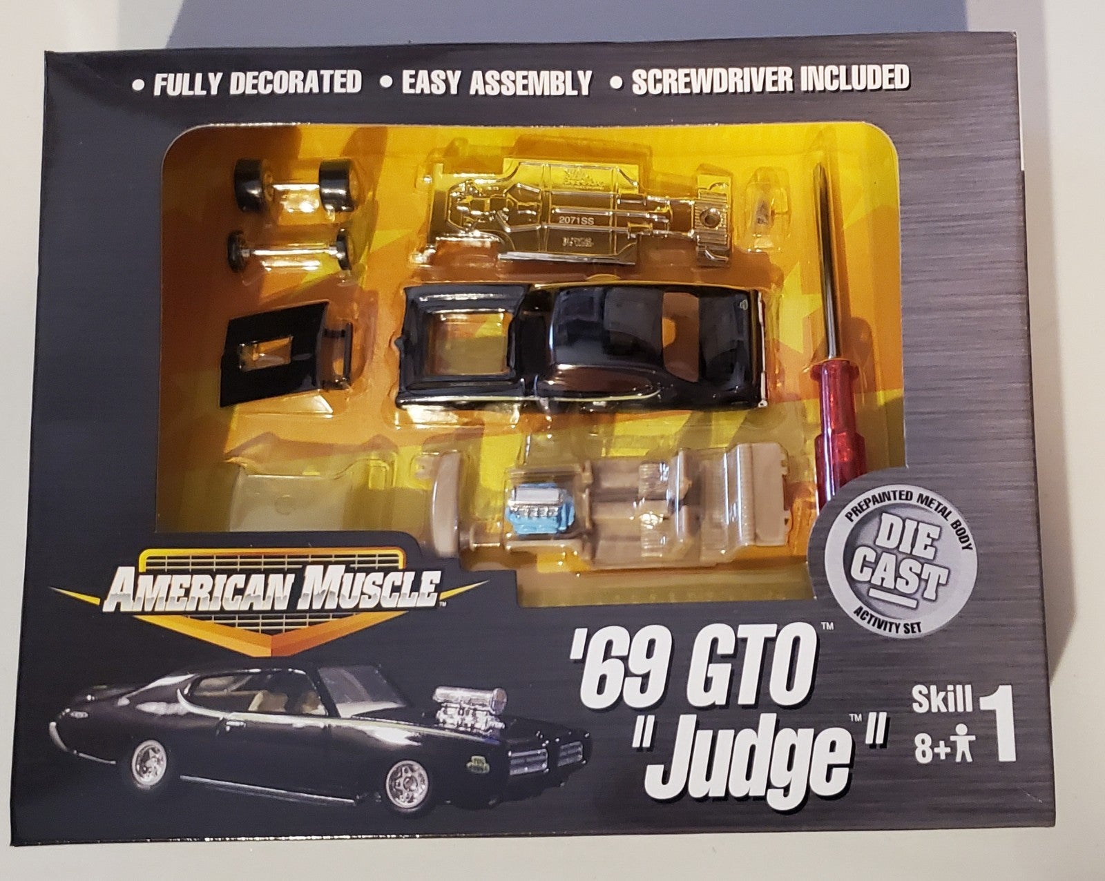 American Muscle: 1:64 Scale '69 GTO Judge Model Kit