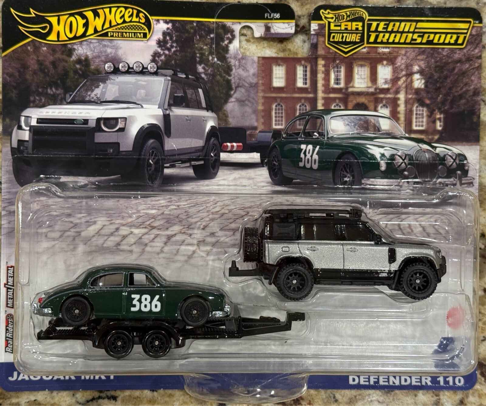 Hot Wheels: Team Transport 2025 Mix 1 2023 Land Rover Defender 110